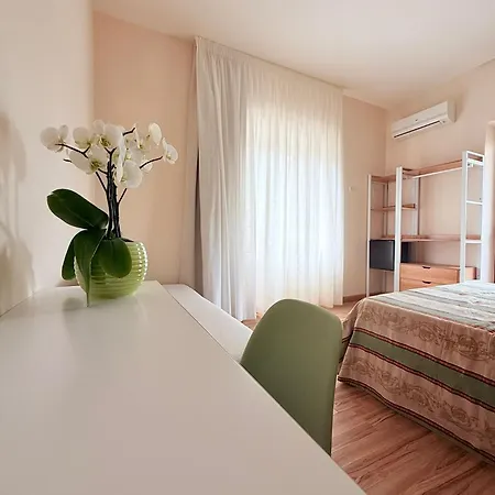 게스트하우스 La Quercia Retreat 4*