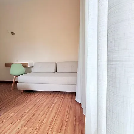 게스트하우스 La Quercia Retreat 4*