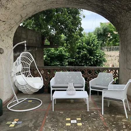 La Quercia Retreat 4* 메타