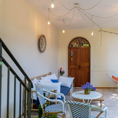 게스트하우스 La Quercia Retreat 4*