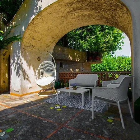 게스트하우스 La Quercia Retreat 4*