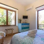 La Quercia Retreat 4* ميتا