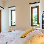La Quercia Retreat بيت ضيافة 4*