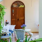 La Quercia Retreat بيت ضيافة ميتا