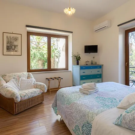 La Quercia Guest house Meta