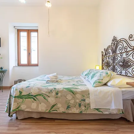La Quercia Guest house Meta