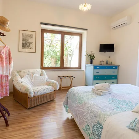 Guest house La Quercia Meta
