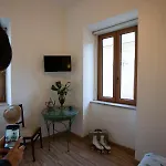 La Quercia Retreat Meta